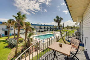Oceanfront Ormond Beach Condo Patio, Pool Access!